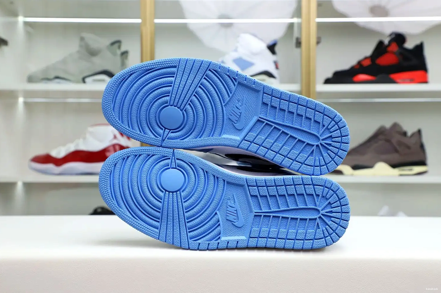 Kimikick 'UNIVERSITY OG HIGH 1 RETRO AIR JORDAN 0521